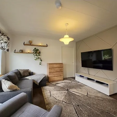 Aurora - 2bdr+ Wifi + Sauna