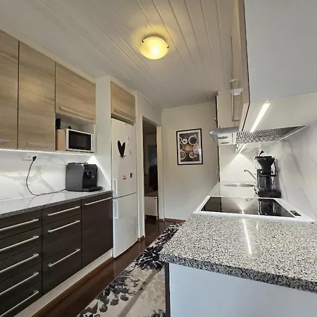 Aurora - 2bdr+ Wifi + Sauna Apartman *